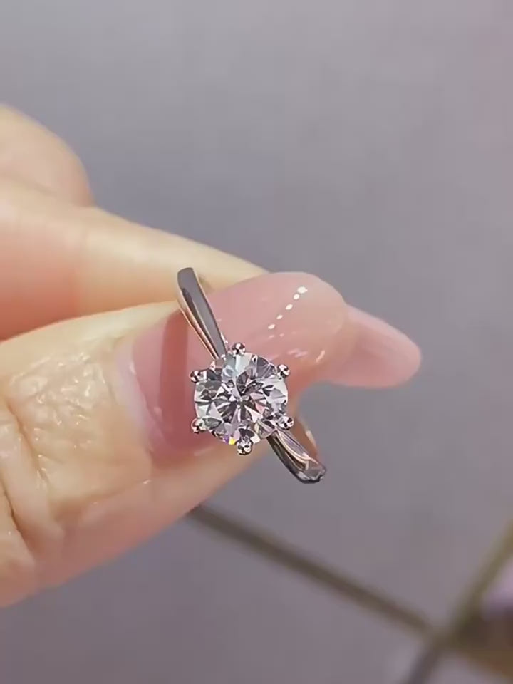 Classic Six Prongs 1CT D EF VVS Solitaire Engagement Ring with S925 Sliver Third-party inspection certificate (The discount is visible when placing the order)